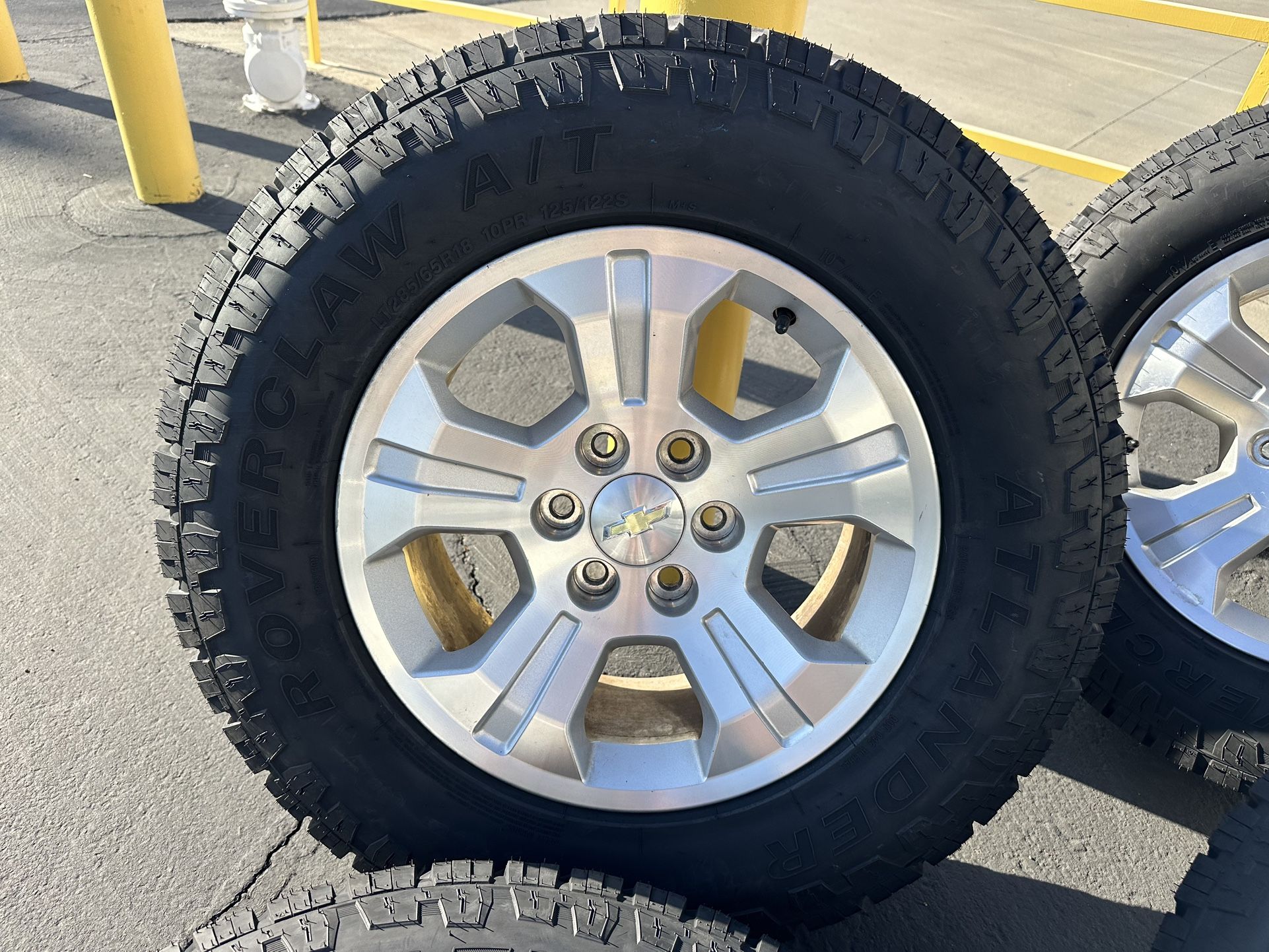18” RIMS & NEW TIRES Chevrolet Silverado Tahoe 6 LUG WHEELS and 285/65R18 Atlander GMC Sierra 1500 Yukon Chevy Cadillac Escalade Avalanche 6x139.7