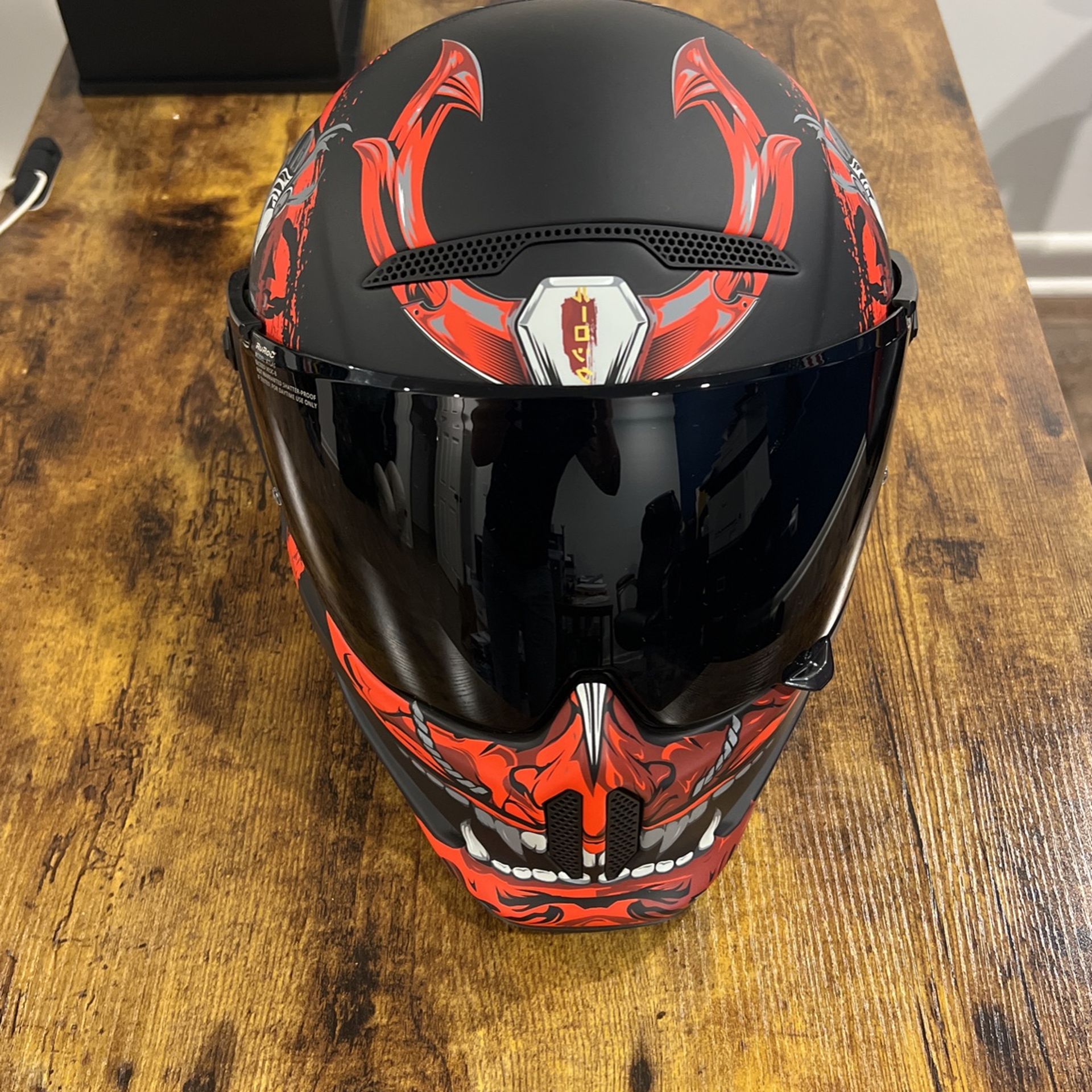 Ruroc ATLAS 2.0 Shogun Motorcycle helmet