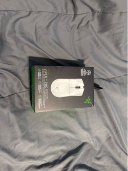 Razer Viper V3 Pro (White)