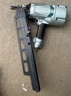Metabo HPT NR83A5 Pneumatic Framing Nailer 21 DEGREE 3-1/4 INCH PLASTIC COLLATED FRAMING NAILER | ME