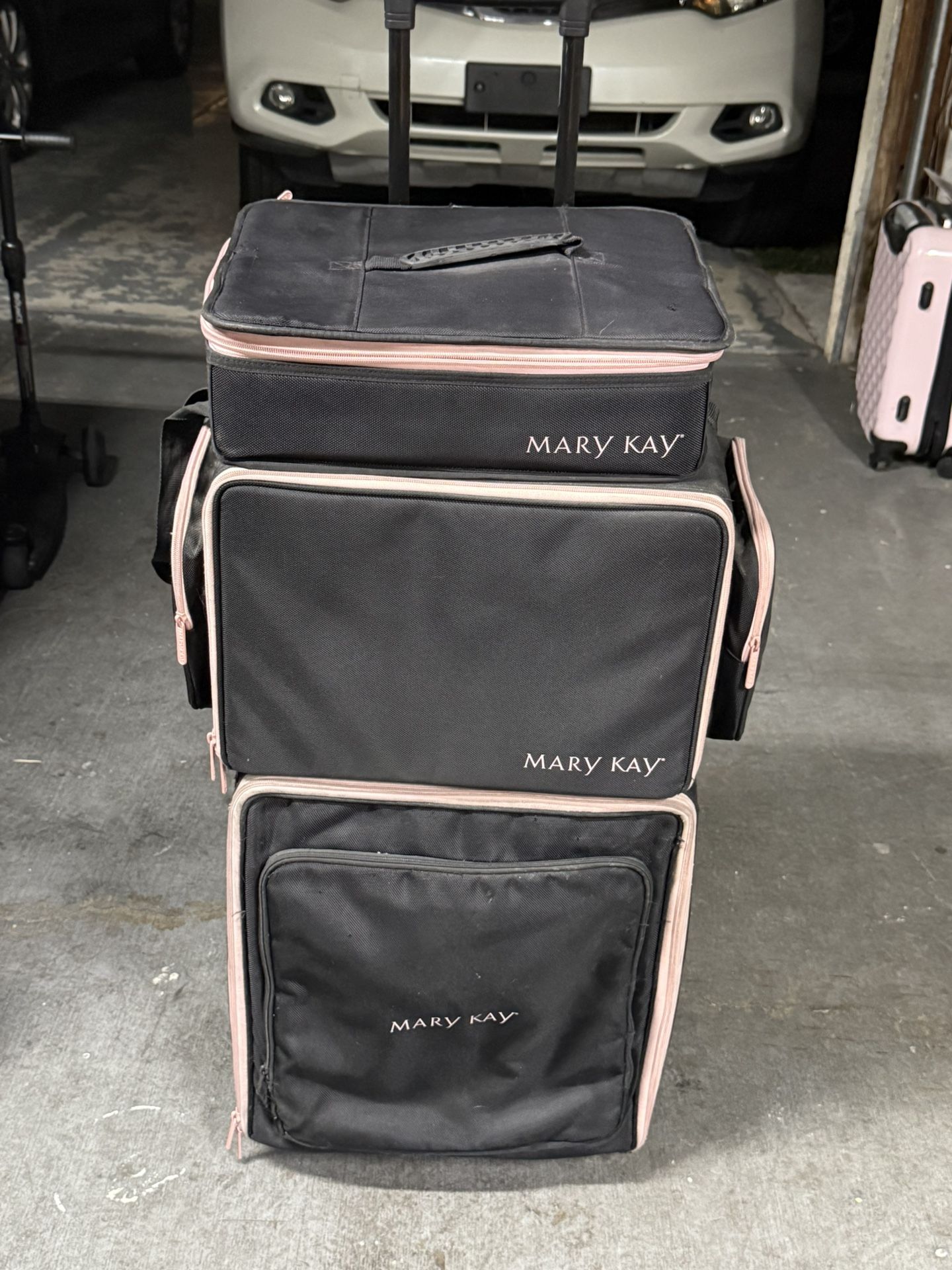 Mary Kay Luggage Set of 3- USED 