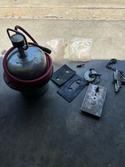 Pressurized Brake bleeding pot