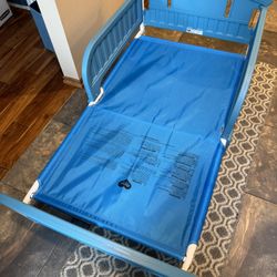 Delta Toddler Bed Frame (Blue)