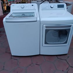 Washer And Gas Dryer. 