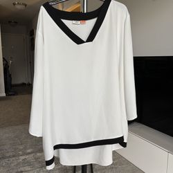 CATO Woman V-Neck Plus Women's V-Neck Blouse 26/28W