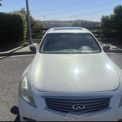 2011 Infiniti G37 Sedan