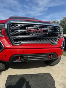 2019 GMC Sierra Front Bumper Lower Grille Plate