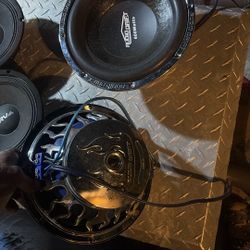 2-10” Audio Drift 600 W Subwoofer Read Description 