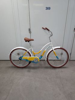 Beach cruiser bicycle