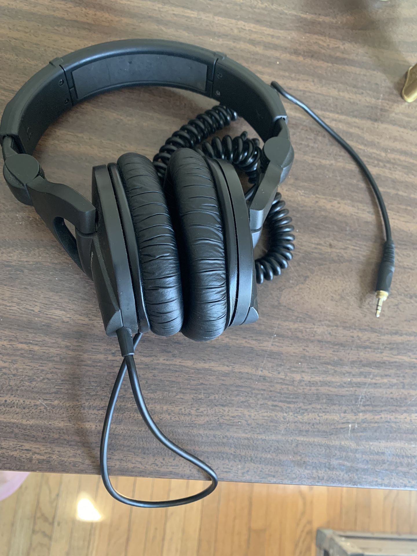 Sennheiser HD 280 PRO Headphones