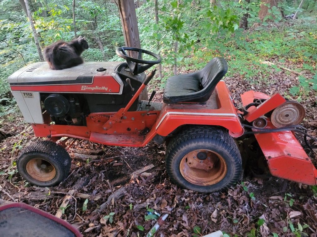 Simplicity Tractor 