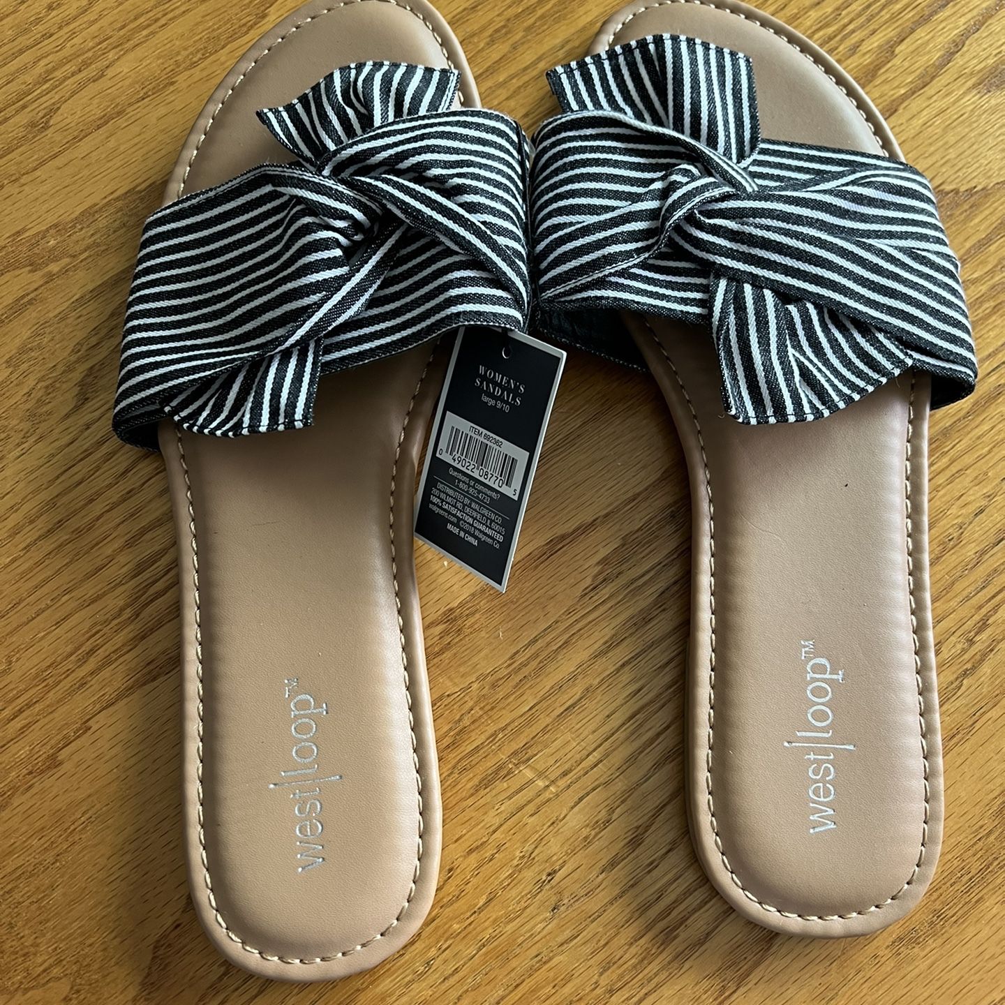 Walgreens west store loop sandals