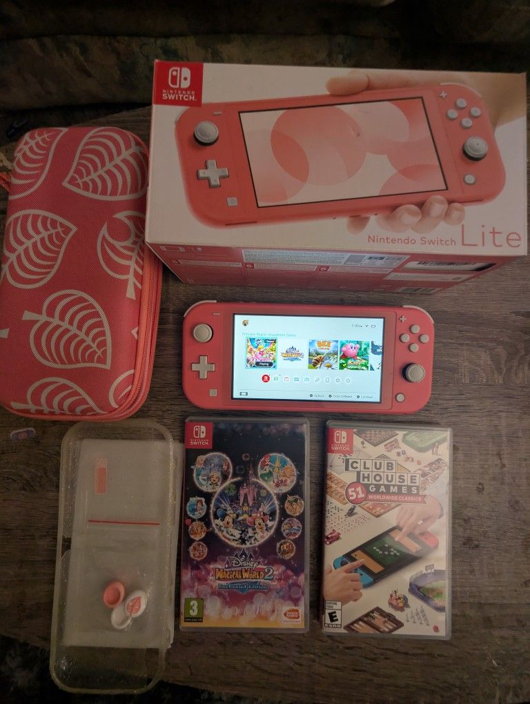 Nintendo Switch Lite Coral