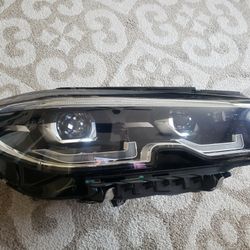 2019,2020,2021 BMW Headlight Assembly 3 Series Right 