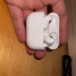 Mis Match AirPods 