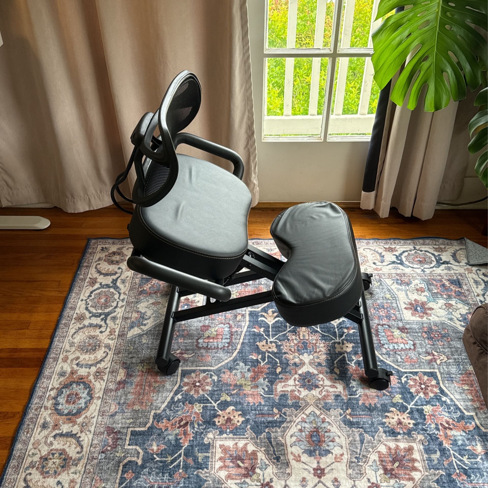 New! Kneeling Chair With Back Support 