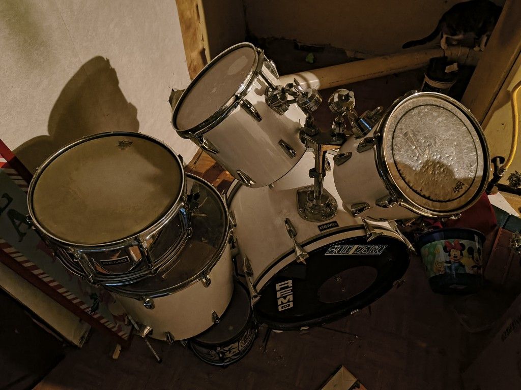 Small Drum Set 