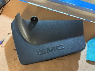 GMC Sierra 3500HD Dually Left Rear Splash Guard Mud Flap OEM (contact info removed)3 LH DRW