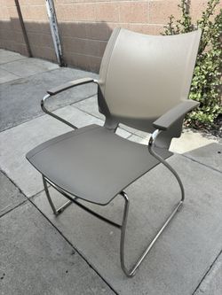 6 Chairs