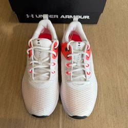 Under Armour charged breathe Tr 3