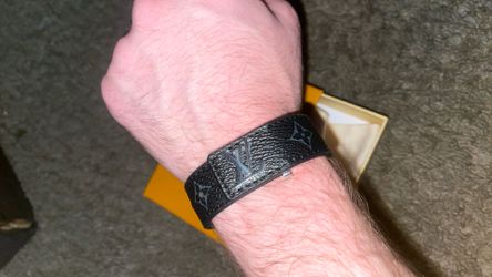 luxury mens accessories