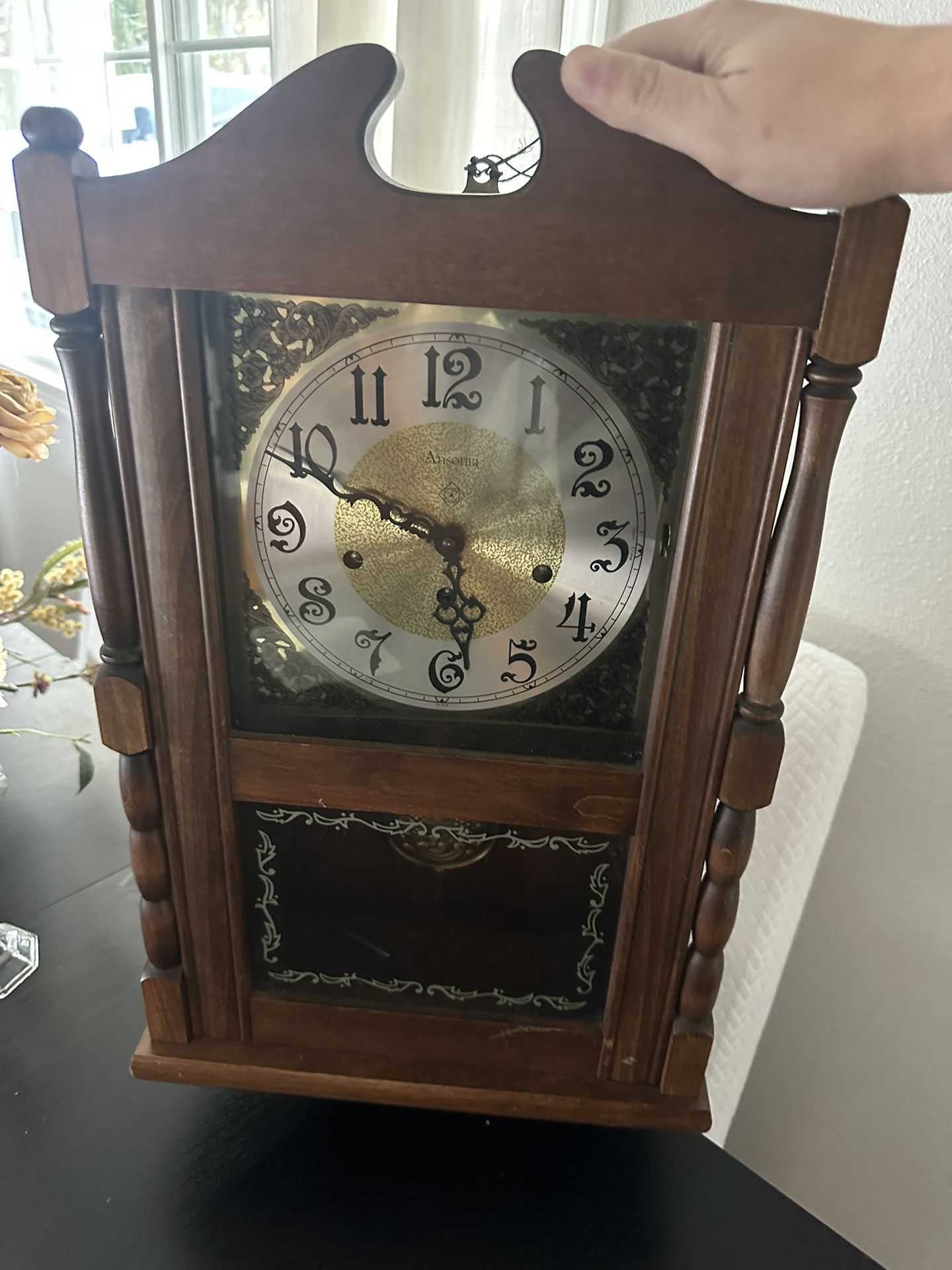 Vintage Ansonia Wall Gold Medallion Clock Wood Bevel Glass Door Bras Trim Chimes