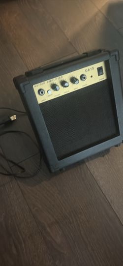 GA10 Guitar Amp