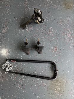 Weight distribution hitch