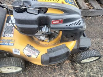 Cub Cadet OHV 173 CC Self-propelled Mulcher Side Charge And Rear Bag Ready..