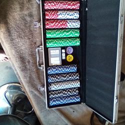 Poker Set With Mandalay Bay Playing Cards In Briefcase 