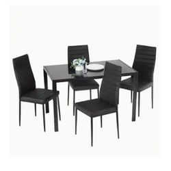 4 Seater Dining Room Table 
