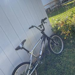 Diamondback Trick Bike Viper X