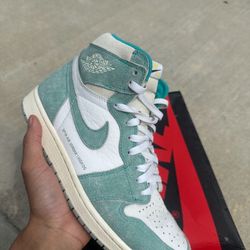 Turbo Green Air Jordan 1