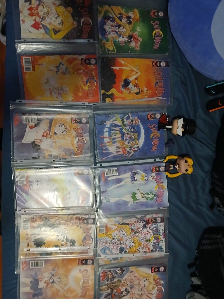 Chix Comix Sailor Moon Comics With Sailor Moon Funko Pop