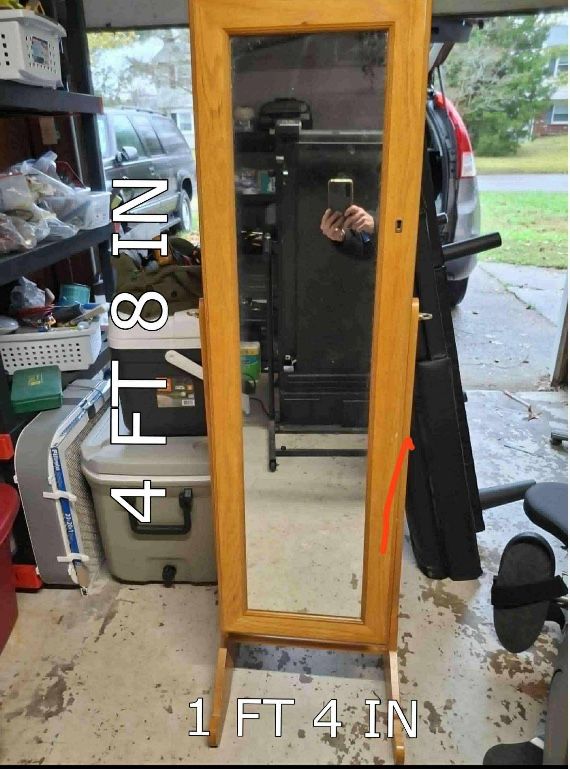 WOODEN VANITY MIRROR AND JEWELRY STORAGE