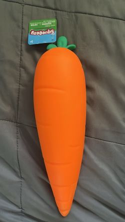 SQUEEEZY CARROT