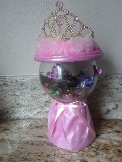 Candy holder for girls room