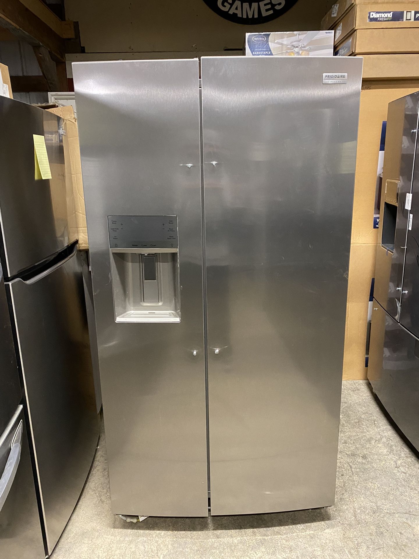 Refrigerator