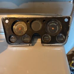 1972 Chevy Cluster