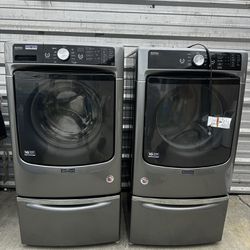 Maytag Washer & Gas Dryer (stackable) 