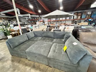 Thomasville 6-piece modular fabric sectional