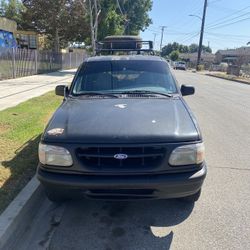 1996 Ford Explorer