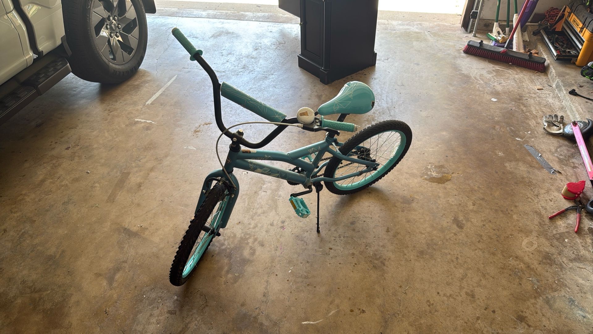 Kids Bike Light Blue 5-9 Year Old