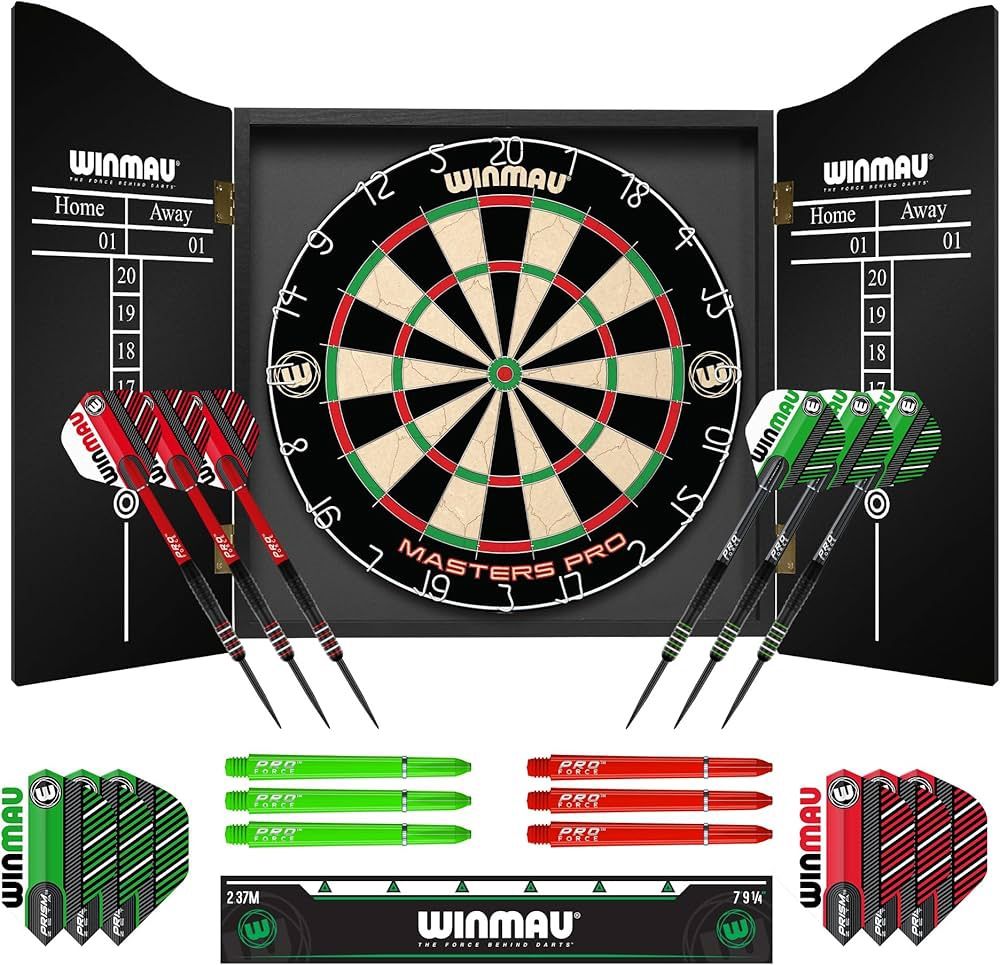 Winmau Darts - Masters Pro Premium Bristle Dartboard Set
