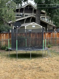 Trampoline 12ft With Safety Enclosure Net 