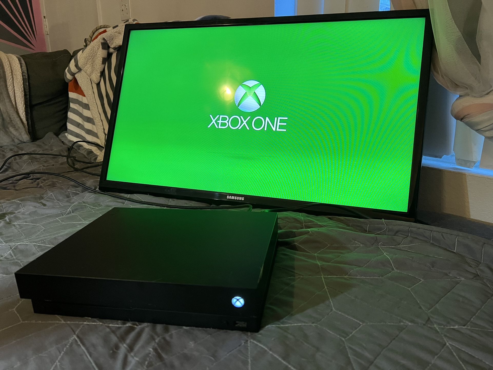 Xbox one x And 32” TV