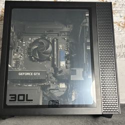 OMEN 30L by HP