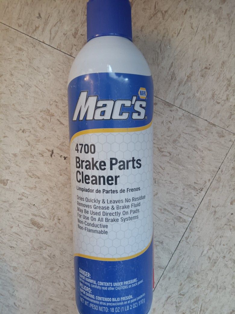 MACK BRAKE PARTS CLEANER 18 OZ CAN (12CANS) MUST PICK UP for Sale in El