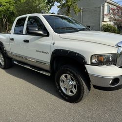 2004 Dodge Ram 2500 Quad Cab Laramie Hemi