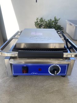 Globe Panini Press New 